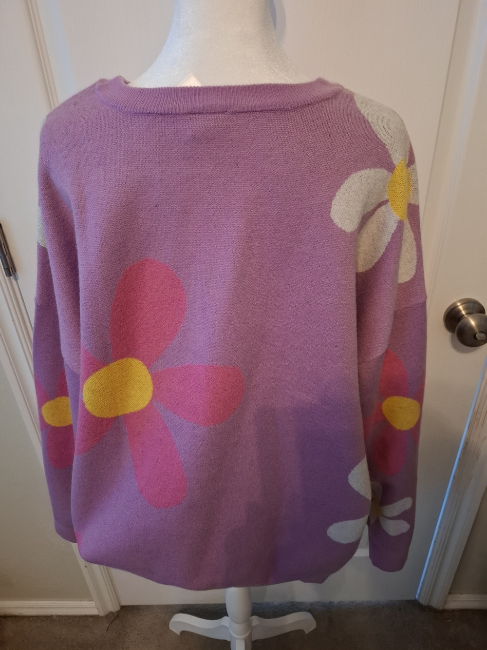 Disney Lilac Daisy Duck Crewneck Sweater with Pink Bow & Yellow Accents - Picture 11 of 13